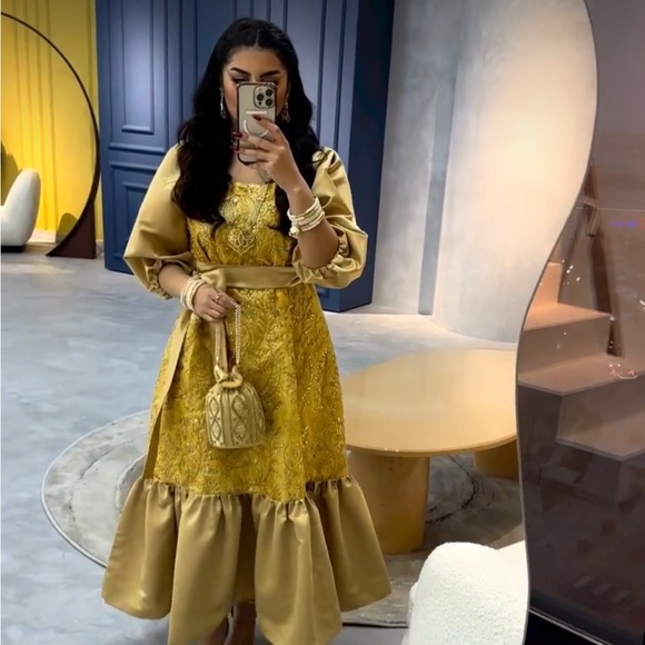 meem styles Dresses & Skirts - Event Dress 🌷👗